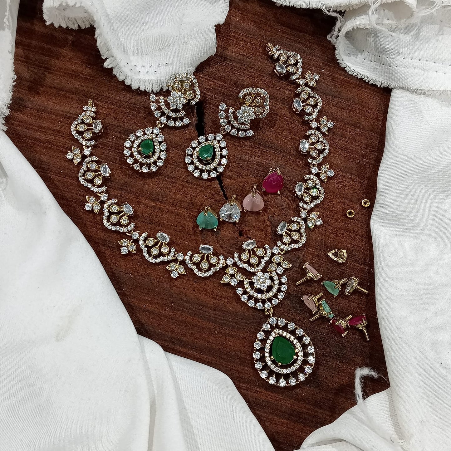 RANGOLI AD stone exchangeable necklace with 5 colors