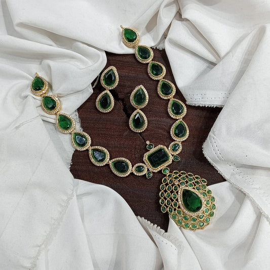 JYOTHIKA emerald beauty Neckset